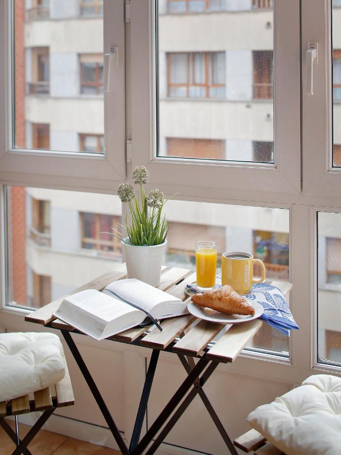115A - Amplia Vivienda En Playa San Lorenzo Хихон Екстериор снимка
