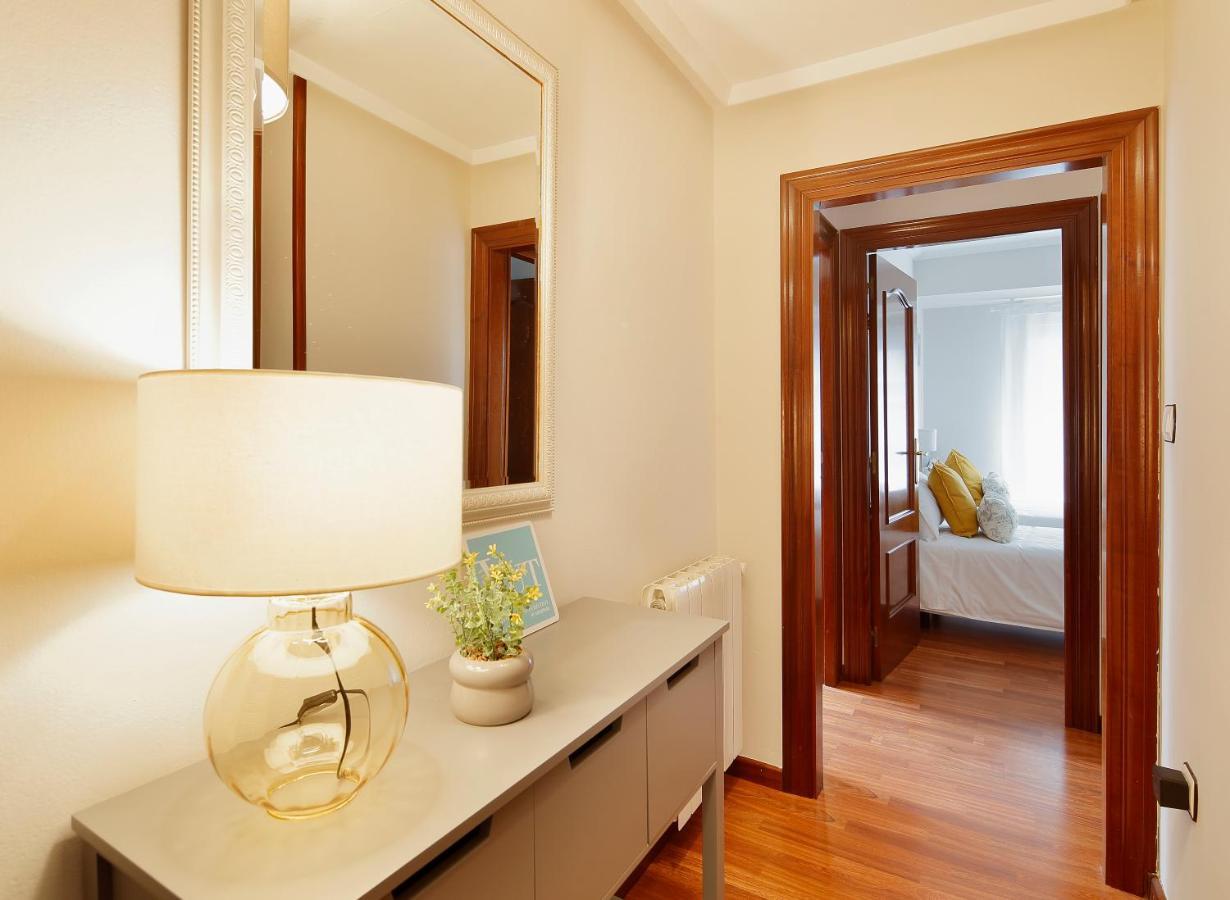 115A - Amplia Vivienda En Playa San Lorenzo Хихон Екстериор снимка