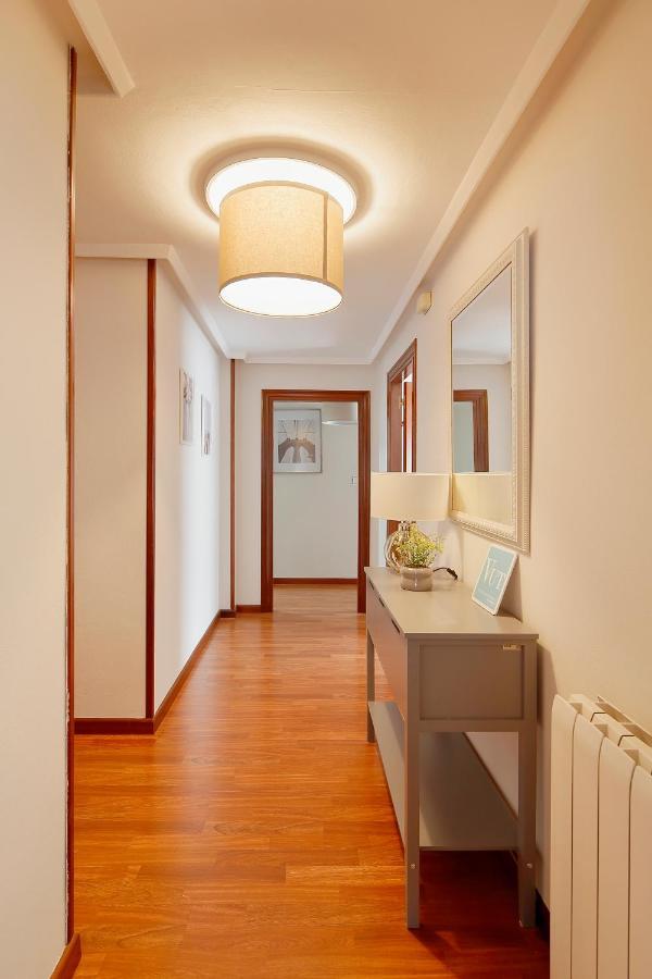 115A - Amplia Vivienda En Playa San Lorenzo Хихон Екстериор снимка